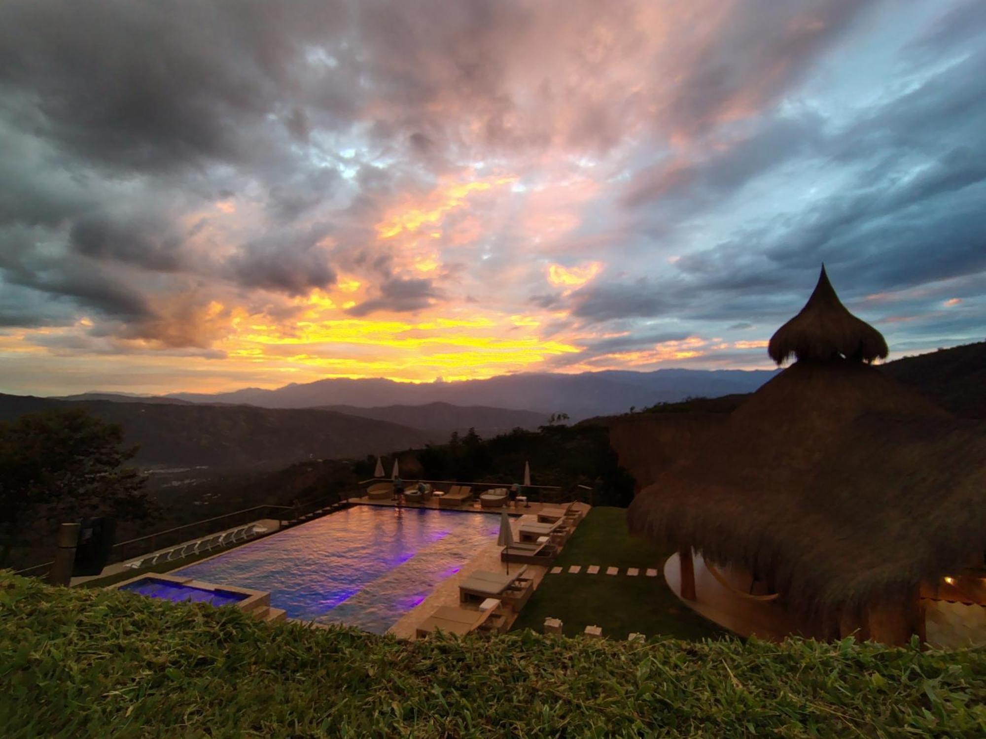 Nalua Glamping Y Hotel Сан-Херонимо Экстерьер фото