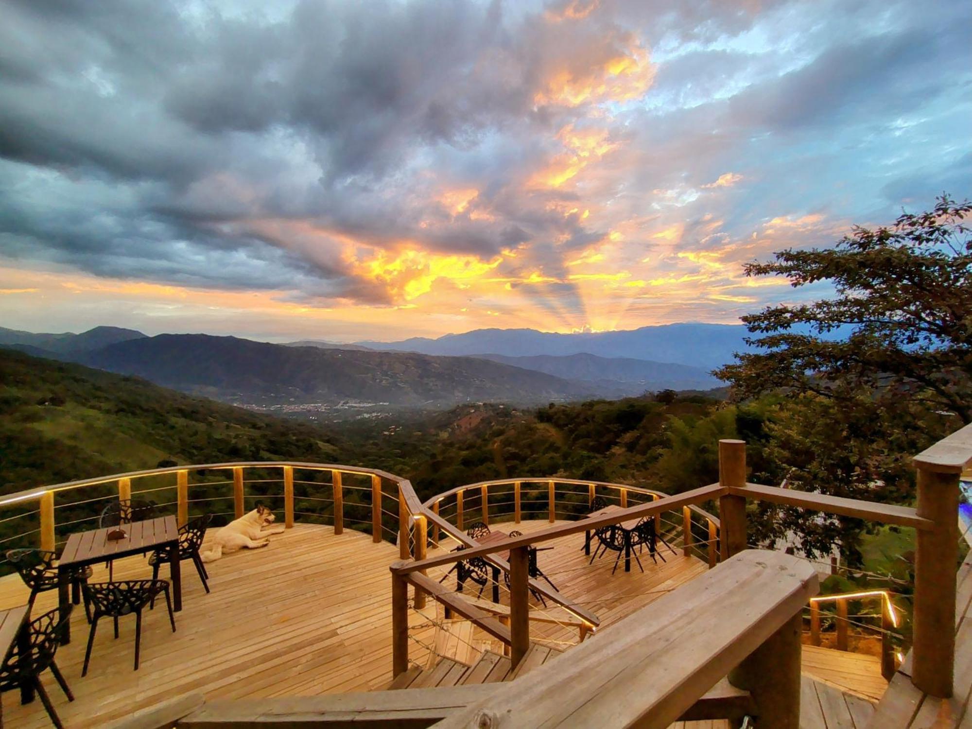 Nalua Glamping Y Hotel Сан-Херонимо Экстерьер фото